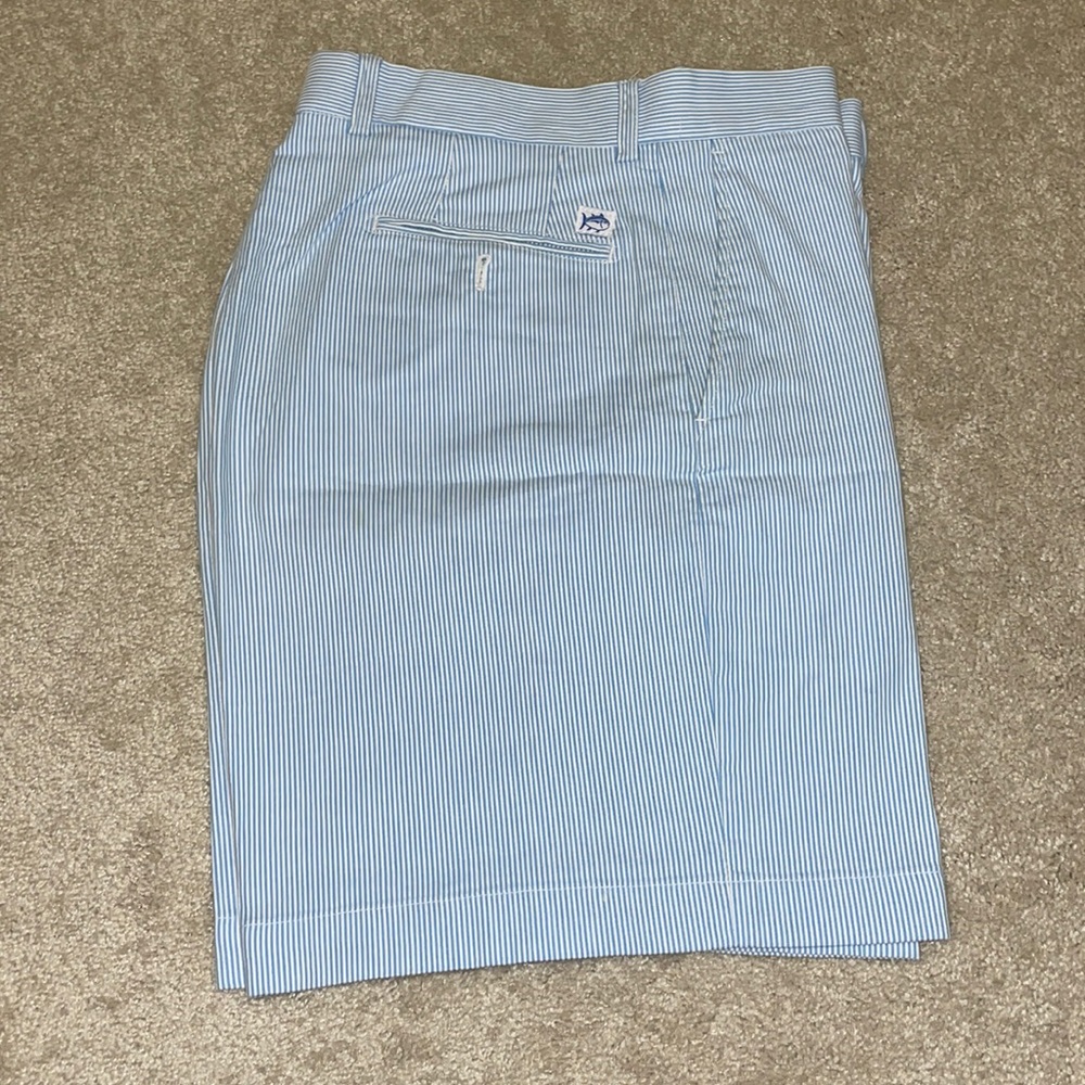 Southern Tide Seersucker Shorts 33”